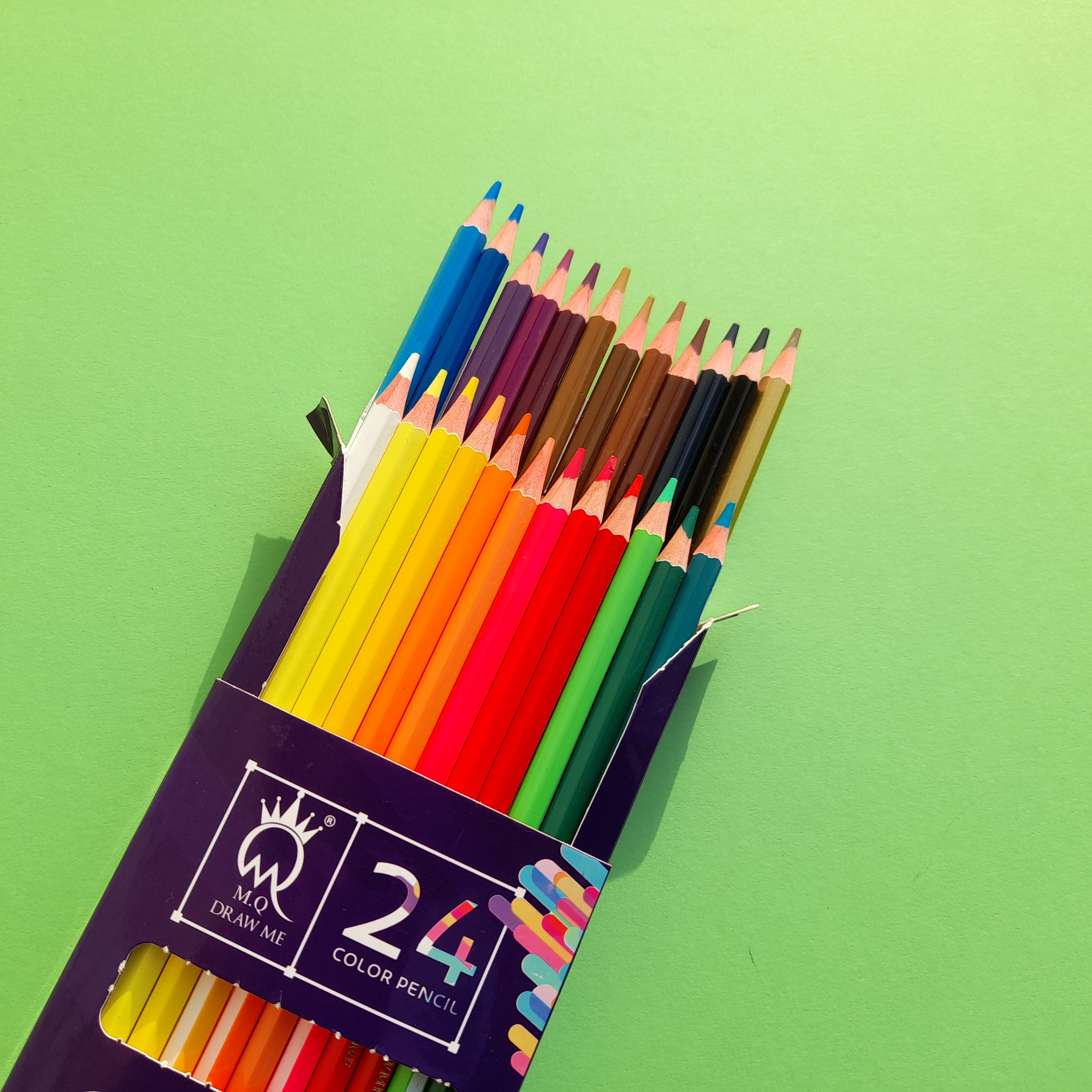 مداد رنگی 24 رنگ با کیفیت عالیه ام کیو
