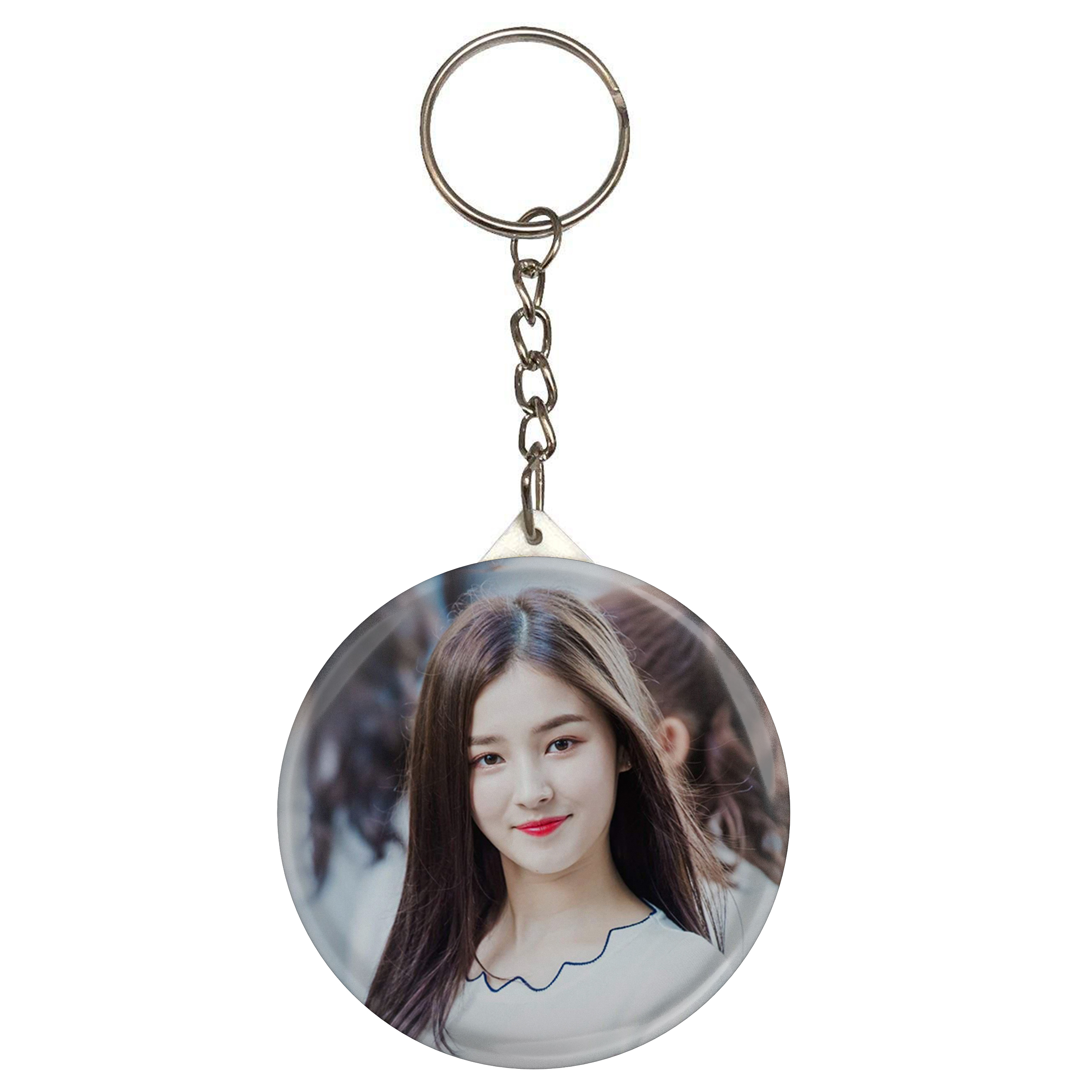 جاکلیدی طرح نانسی خواننده گروه موسیقی مومولند مدل S7682