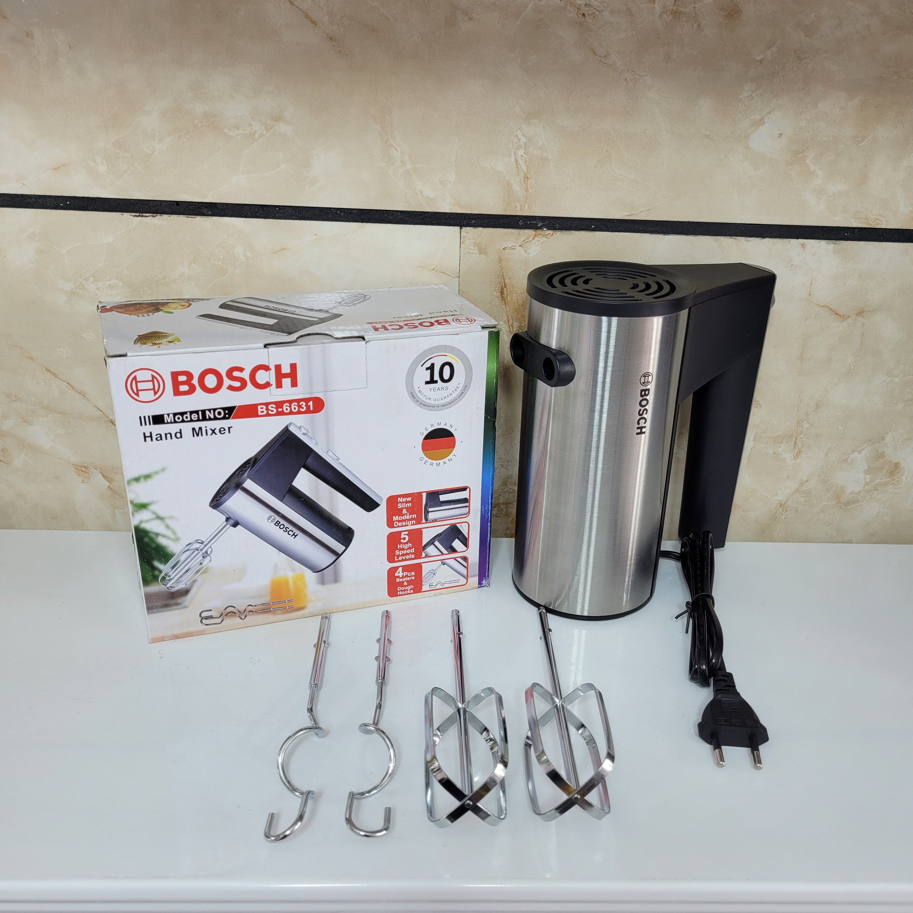 همزن برقی گیربکسی600 وات برند بوش (BOSCH) مدل BS-6631