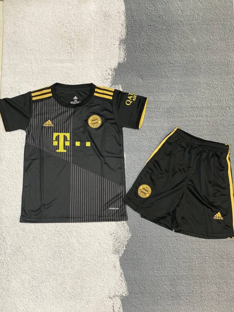 کیت بچگانه بایرن مونیخ 2022