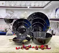 سرویس ارکوپال 26 پارچه لومینارک فرانسه مدل مشکی لب طلا