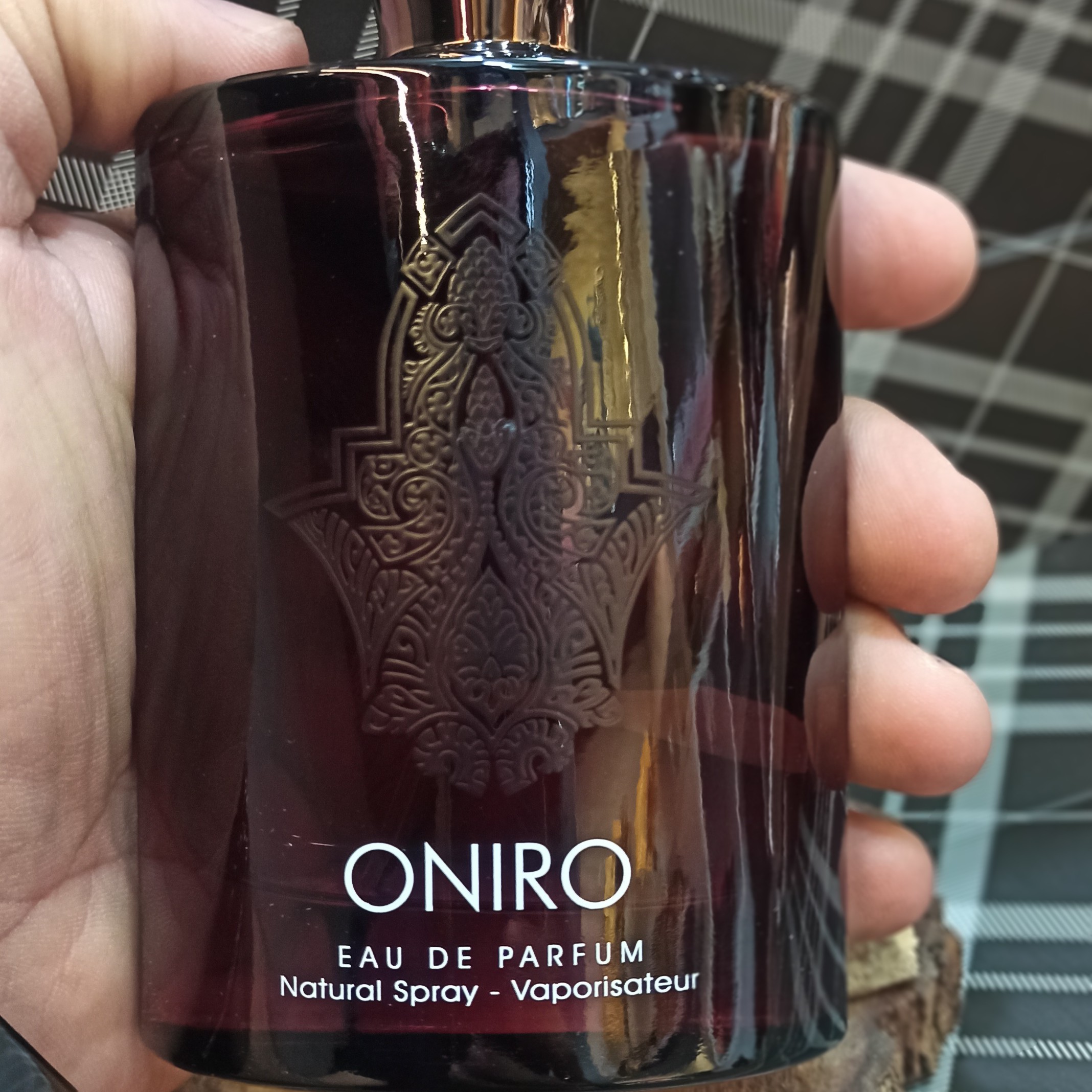 ادکلن اونیرو شرکت فرگرانس ورد 100میل رایحه پاکورابان اینوکتوس