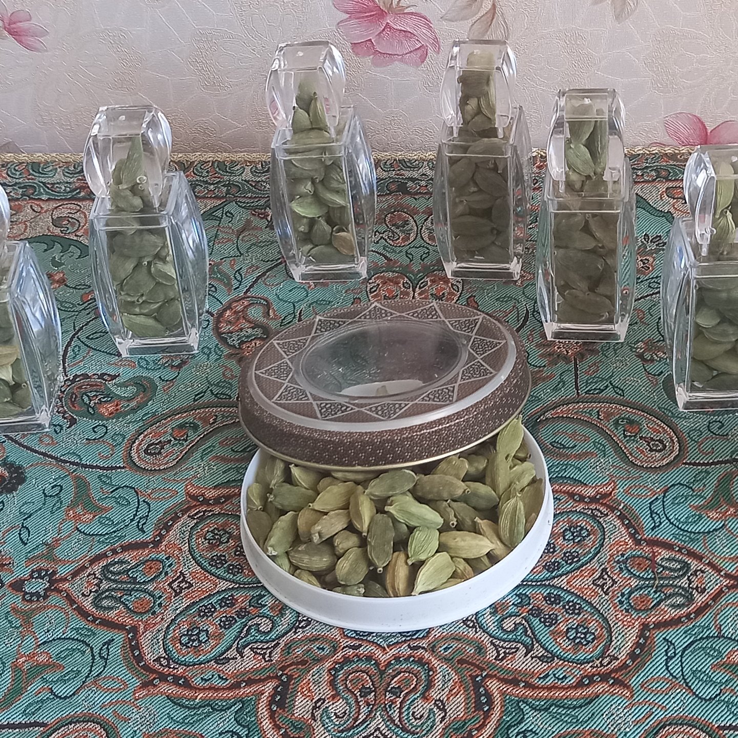 هل اکبر بنفش اعلاء
(10 گرم داخل جام آذین )