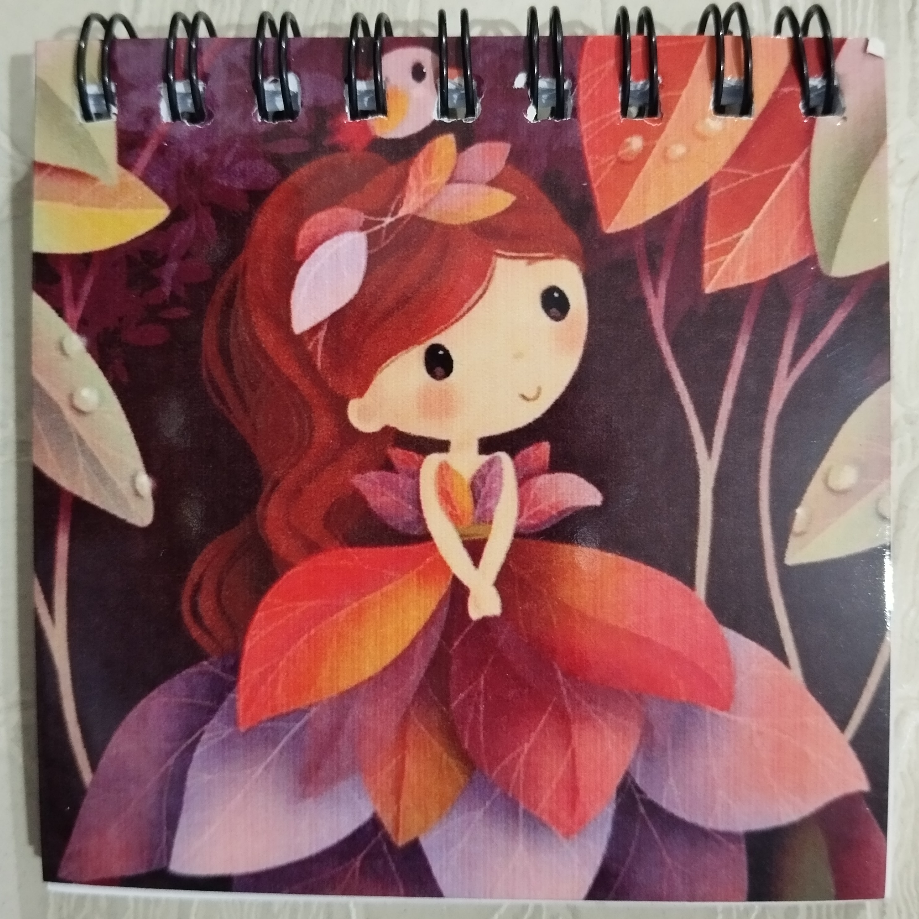 دفترچه سیمی 60 برگ دختر کیوت 1 کیفیت فوق العاده برگه ها خط دار نیستند cute