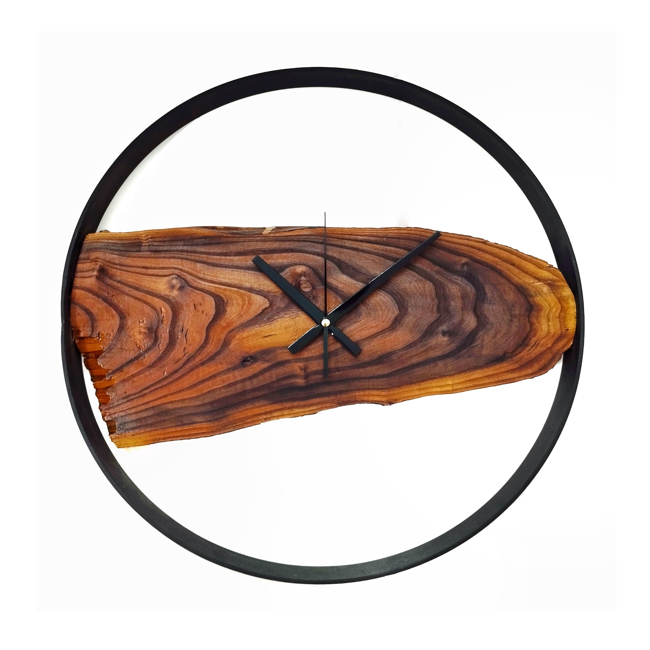 ساعت دیواری چوبی مدل روستیک