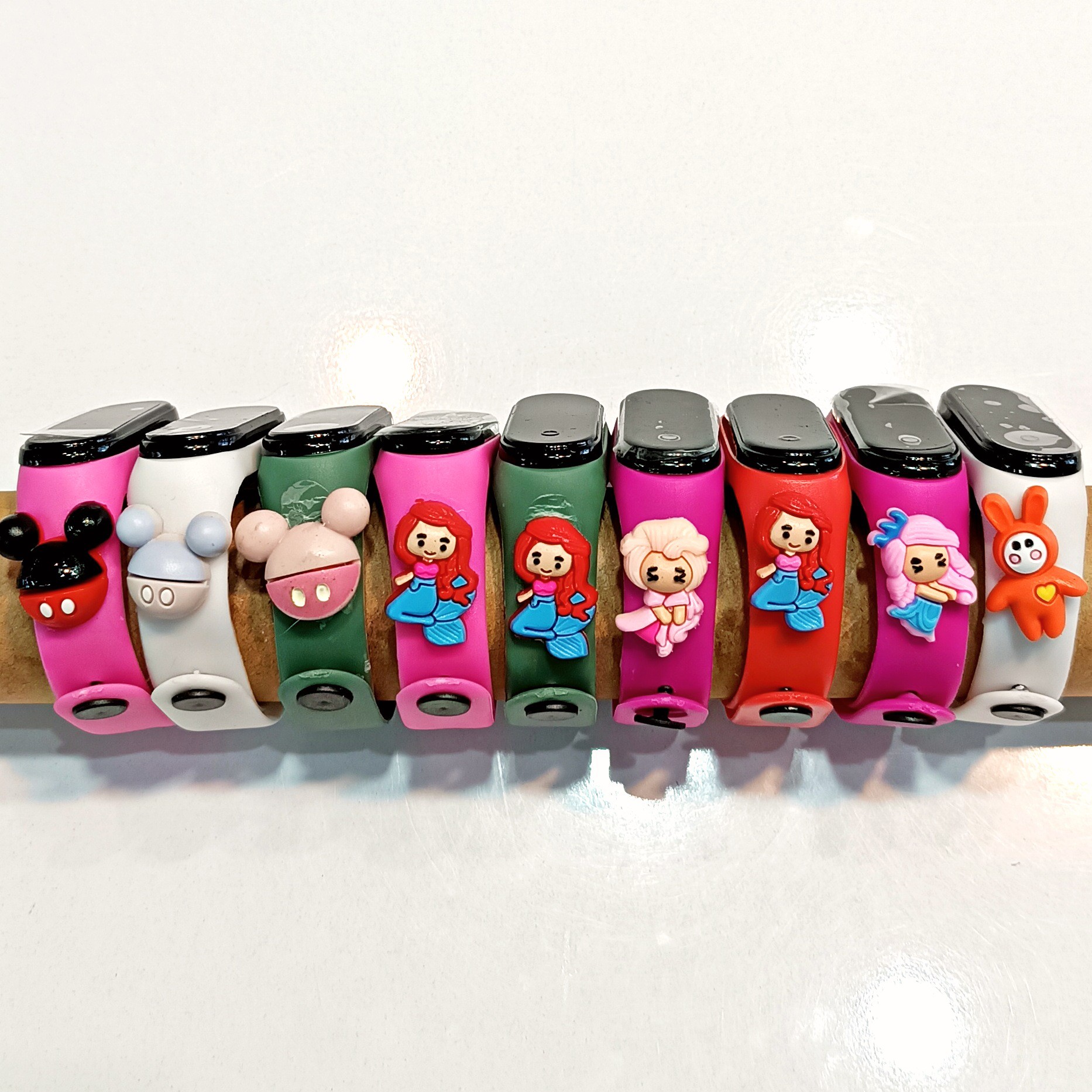 ساعت لمسی صفحه رنگی فانتزی بند سیلیکونی ساعت لمسی بچگانه ساعت مچی دخترانه ساعت مچی پسرانه 