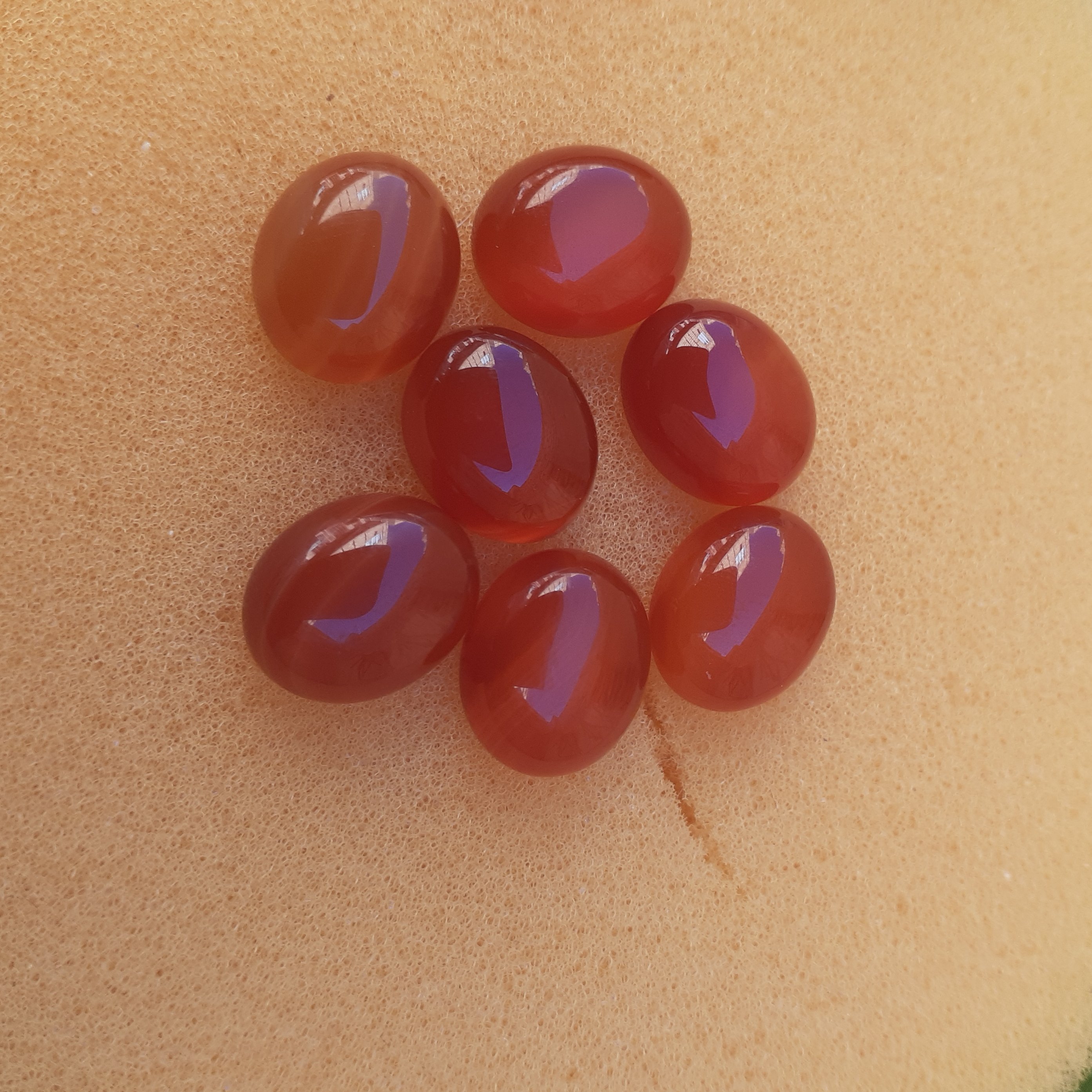 عقیق سرخ(7تایی،یمنی تراش،ارسال رایگان)