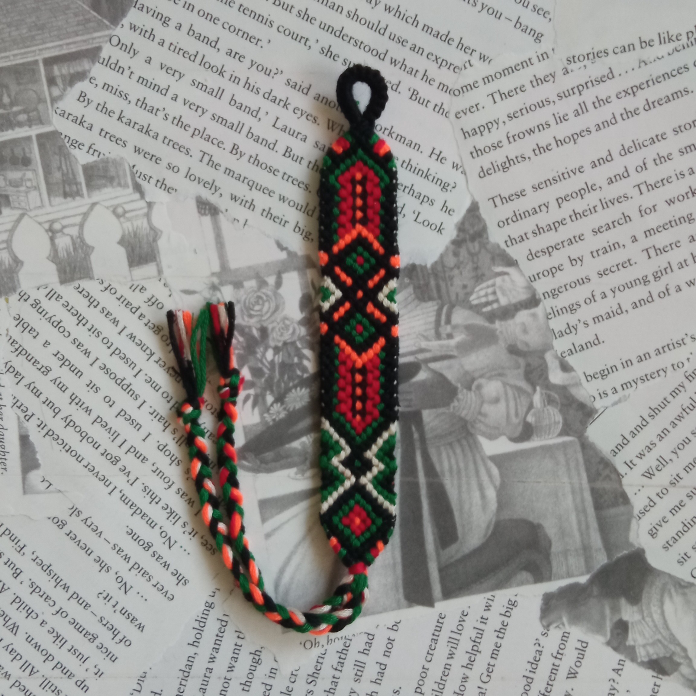 دستبند دوستی طرح سنتی نارنیا