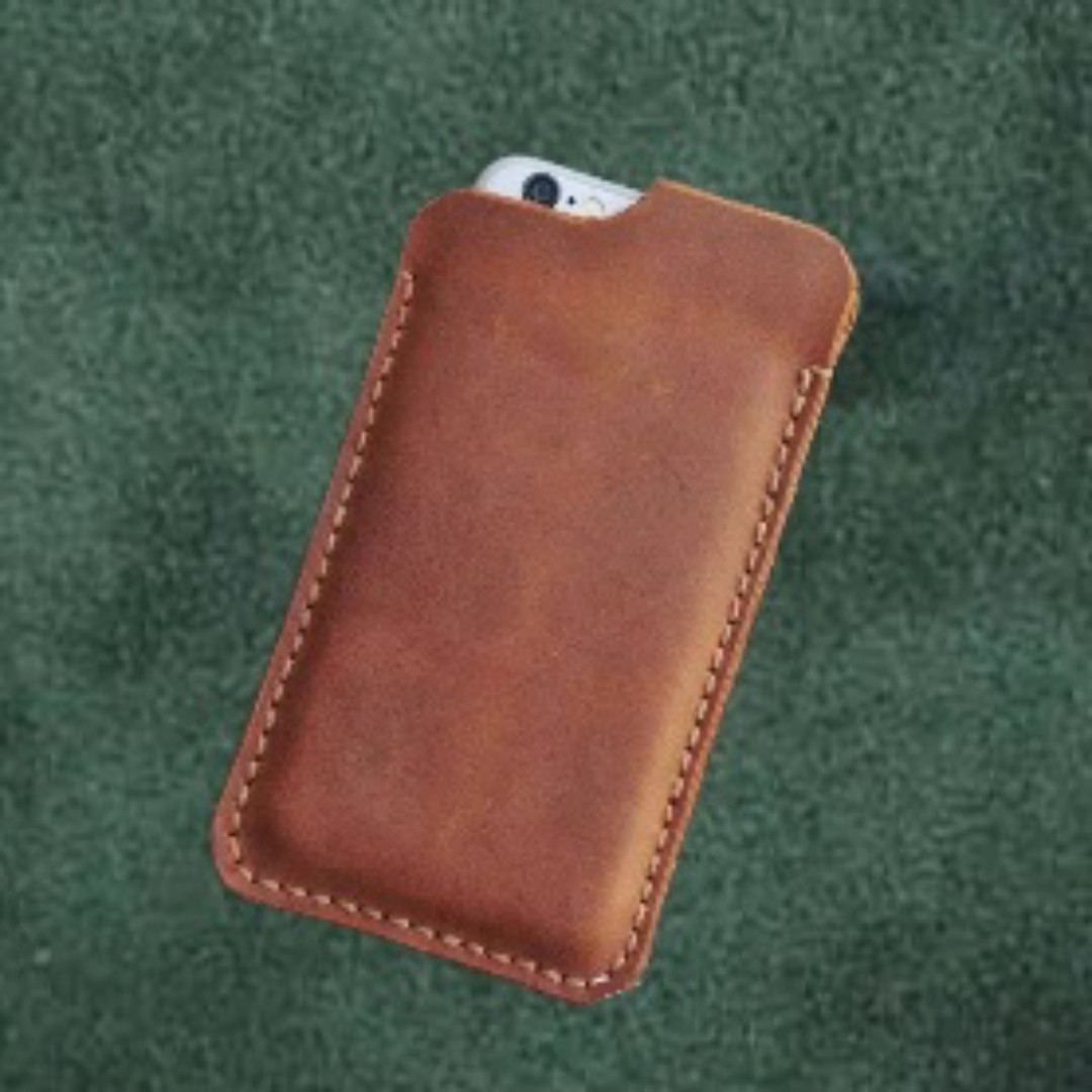 کاور  گوشی موبایل چرم طبیعی برای انواع مدل ها . قیمت مناسب و تخفیف ویژه