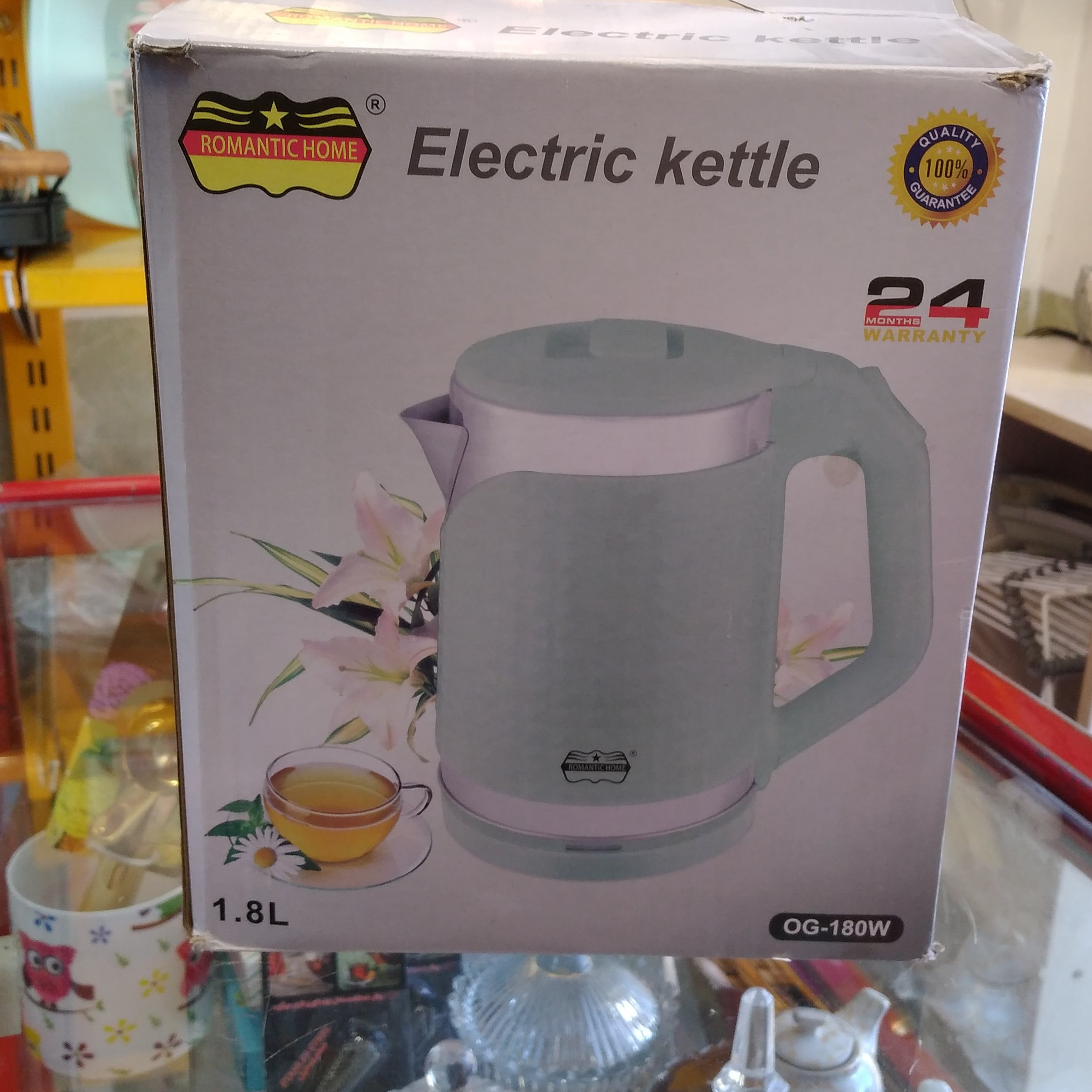 کتری برقی دو جداره  رمانتیک هوم ظرفیت 1/8لیتر سبز رنگ مدل  OG-180W    جنس پلاستیک فشرده 1500 وات