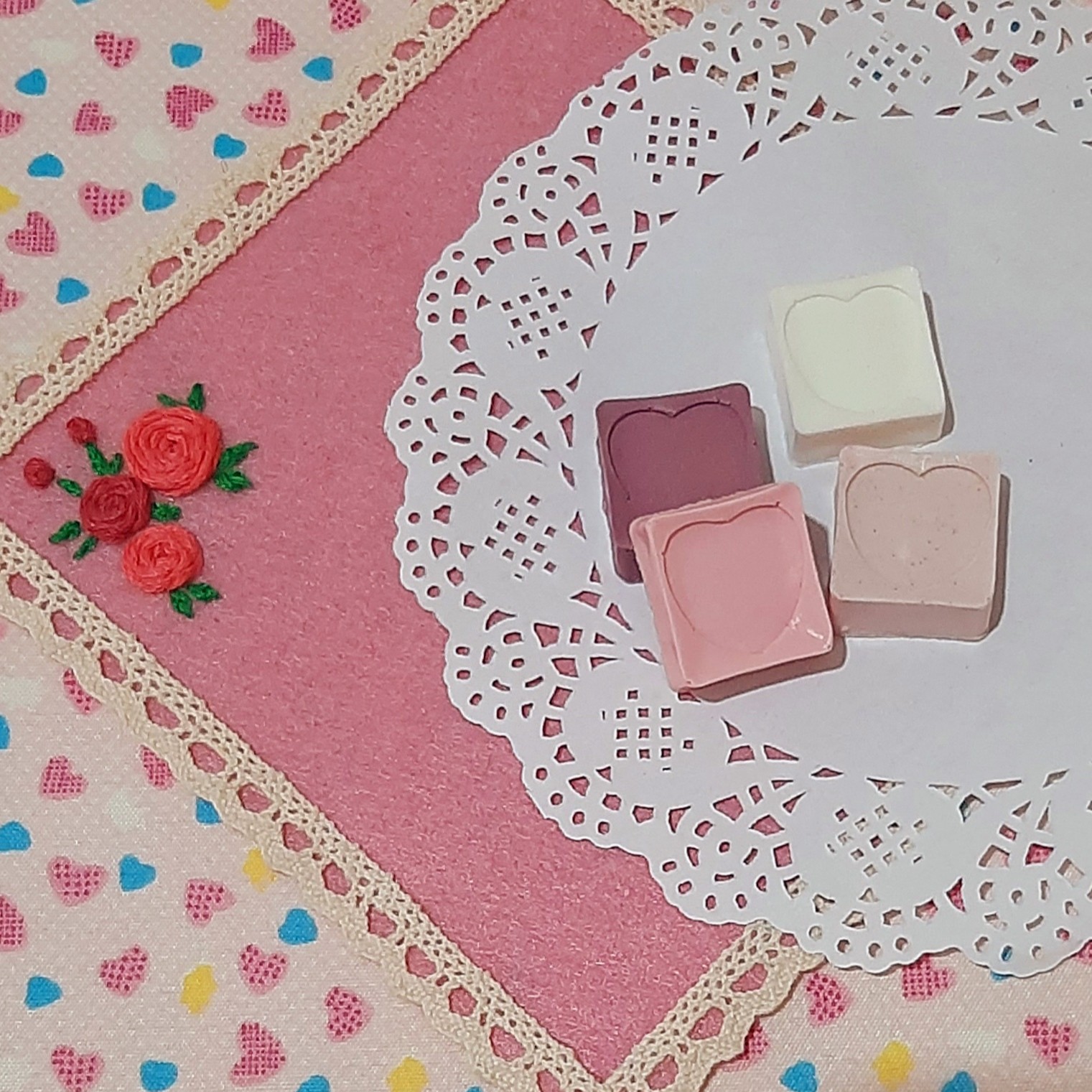 صابون معطر جیبی قلب مکعبی مناسب هدیه، گیفت و جهزیه عروس گیفت صابونی جشن الفبا