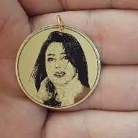 پلاک حک چهره