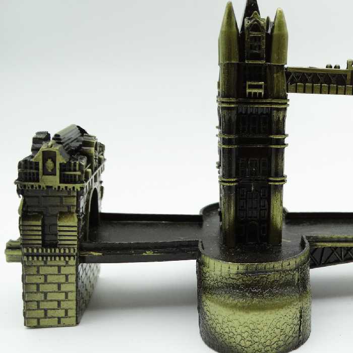 دکوری مدل پل تایمز لندن  کد PT01