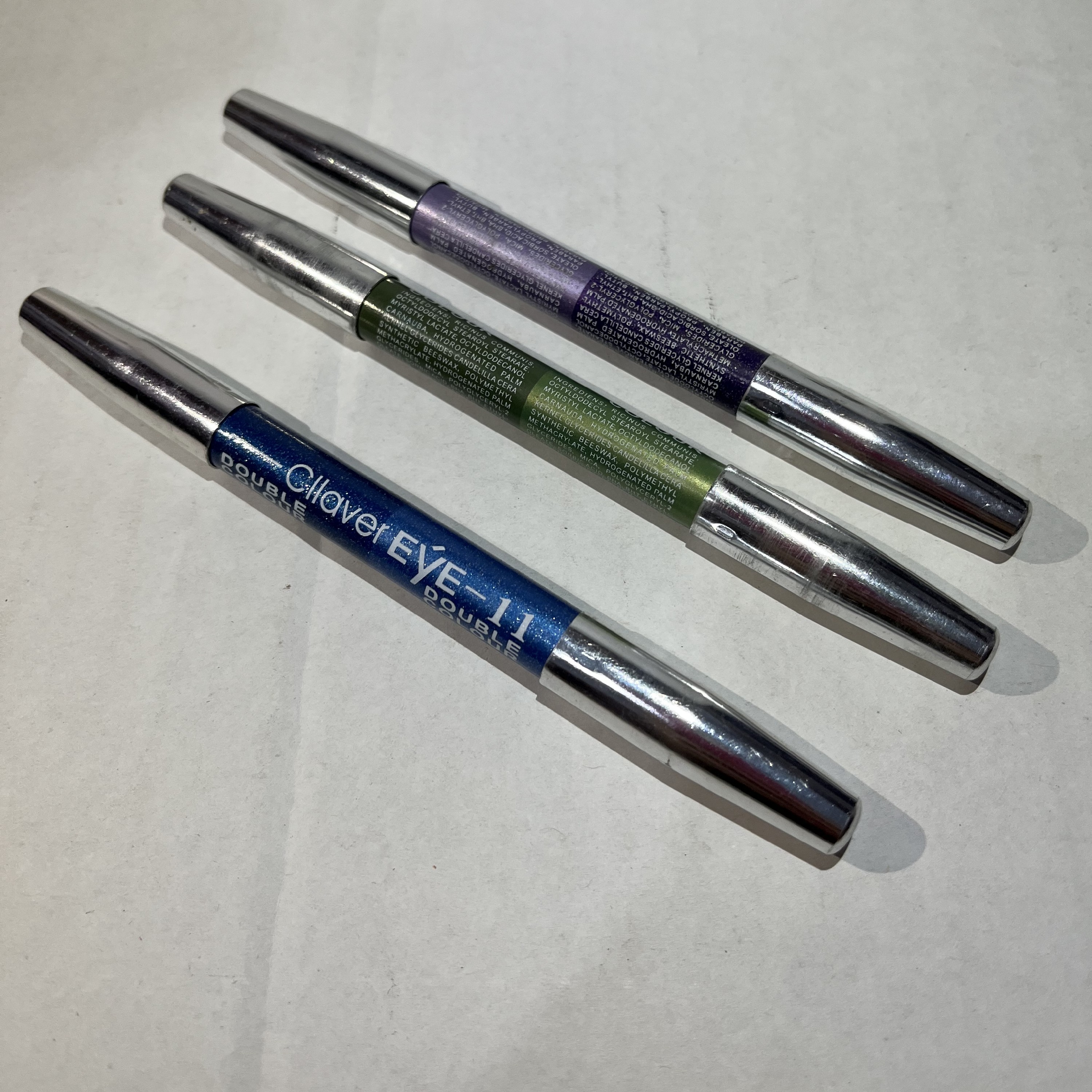 سایه مدادی دوسر رنگ آبی