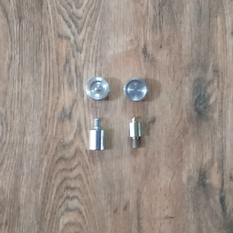 قالب دکمه  پرسی چهار تکه سایز زاماک 17. قالب زاماک حدود دو سانت است