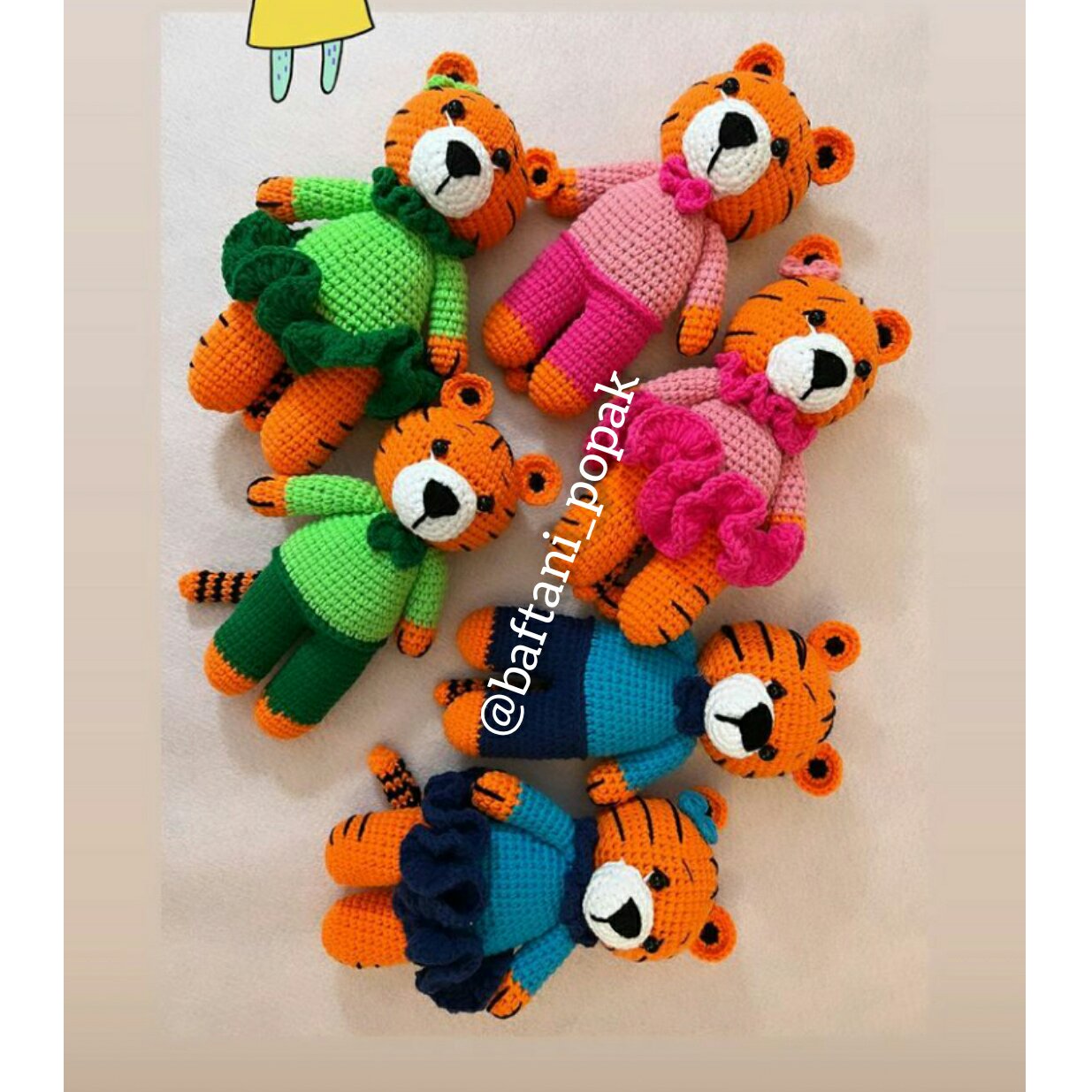 عروسک ببر بافتنی درغرفه بافتنی پونه...بسیار دلبر ..همه جا محکم دوخته شده و باکاموای ترک درجه یک بافته شده