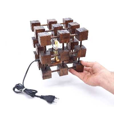 آباژور رومیزی آیاز مدل روبیک