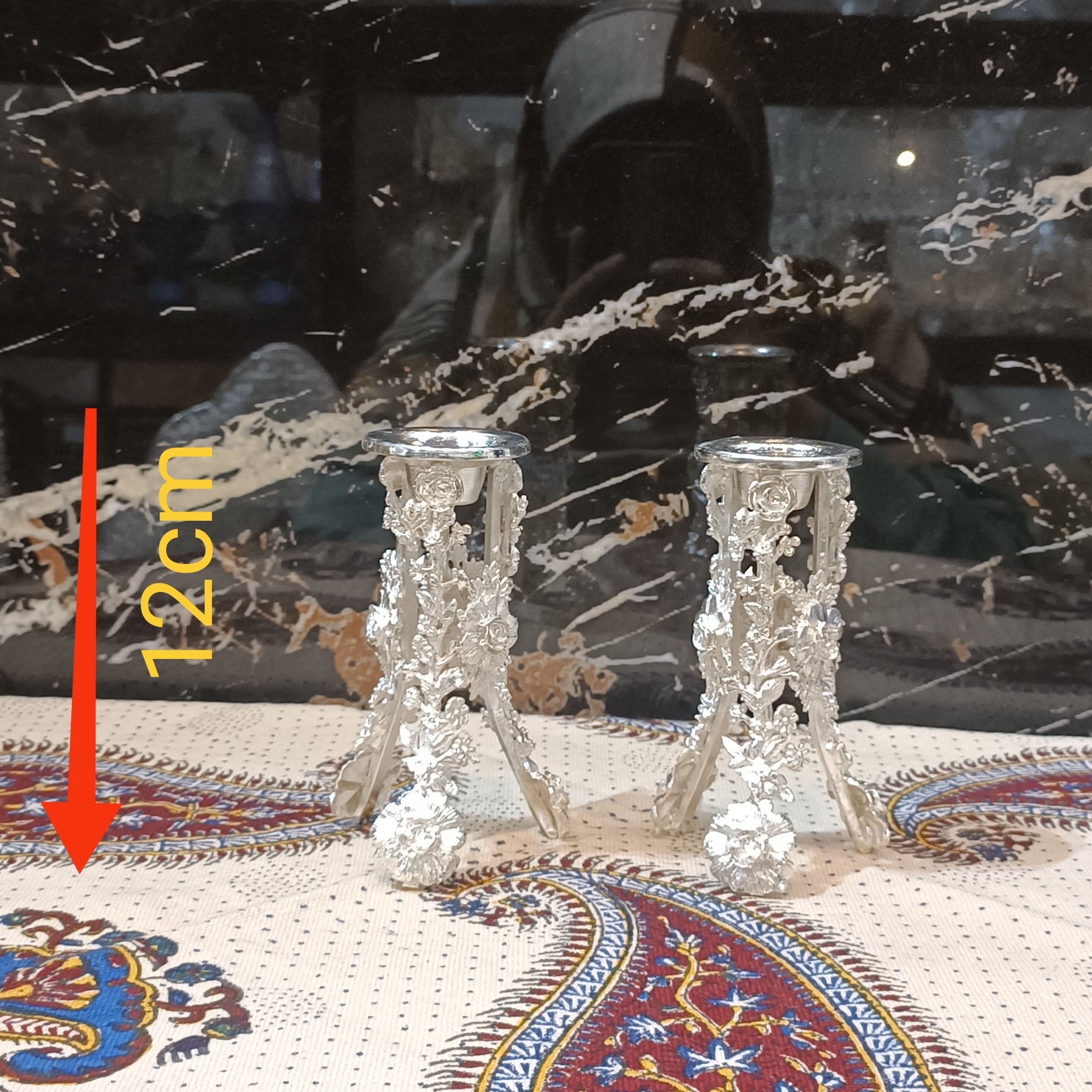 شمعدان سه شاخه گل برجسته 