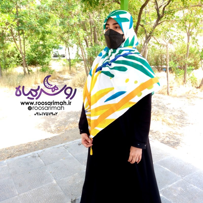روسری طرح گل و برگ.نخی ترک. مناسب برای چهار فصل. مناسب برای مانتو و شومیز تک رنگ