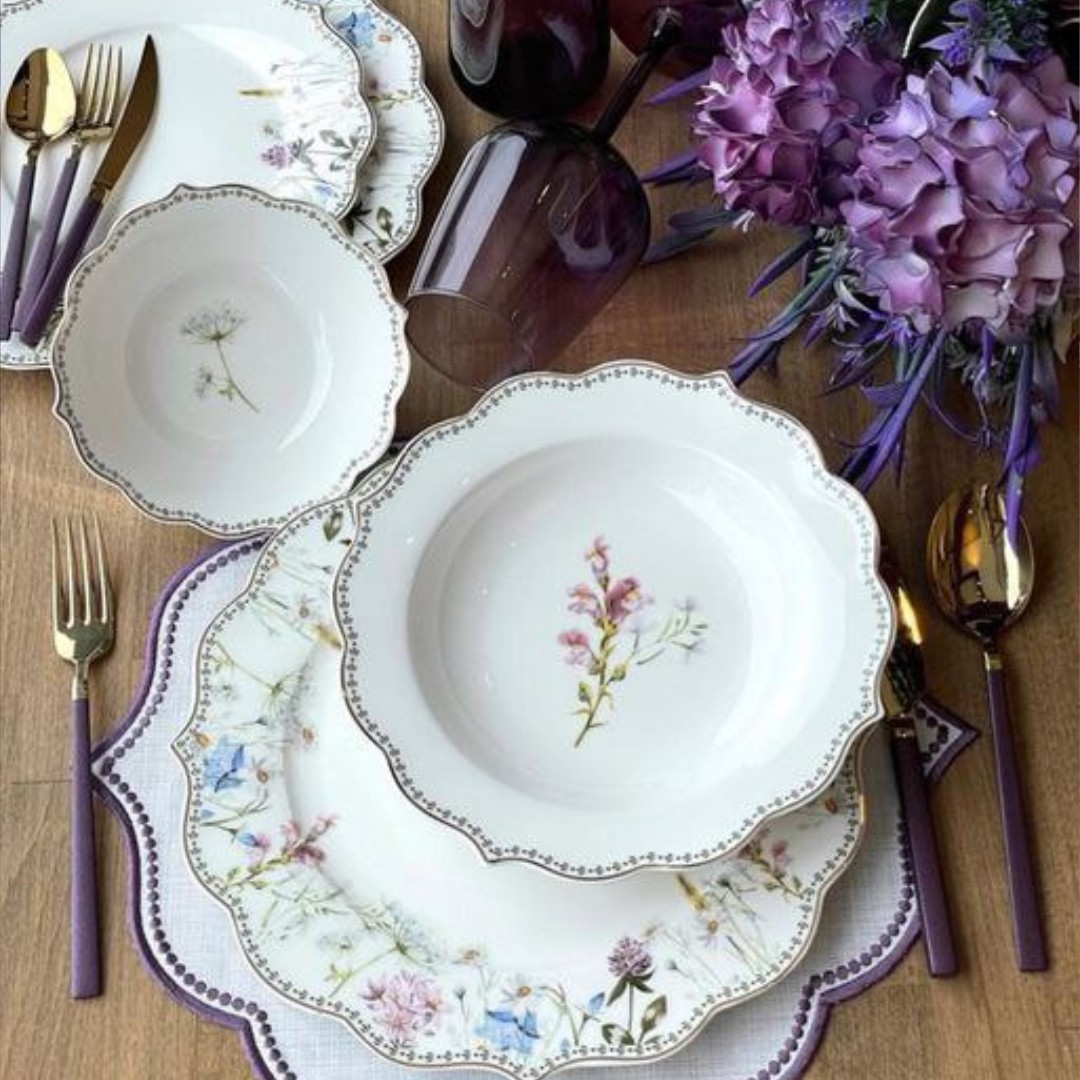 سرویس غذا خوری لبه دالبر
محصول ترکیه
نورگذری فوق العاده