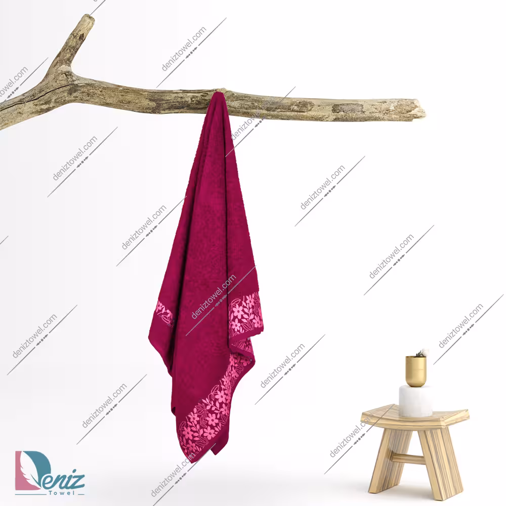 حوله استخری طرح لاو رنگ زرشکی