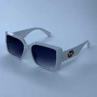 عینک آفتابی دخترانه زنانه مردانه دودی 26 عینک برند gucci فریم کائوچو لولا فلزی با کیف زیپی و دستمال نانو،