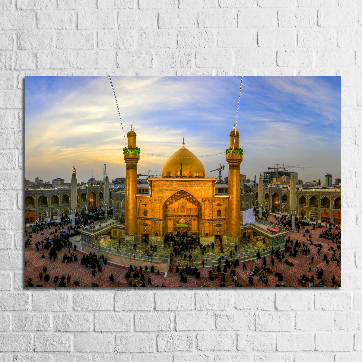 تابلو شاسی مدل عکس ایوان طلا حرم امیرالمومنین علیه  السلام در نجف