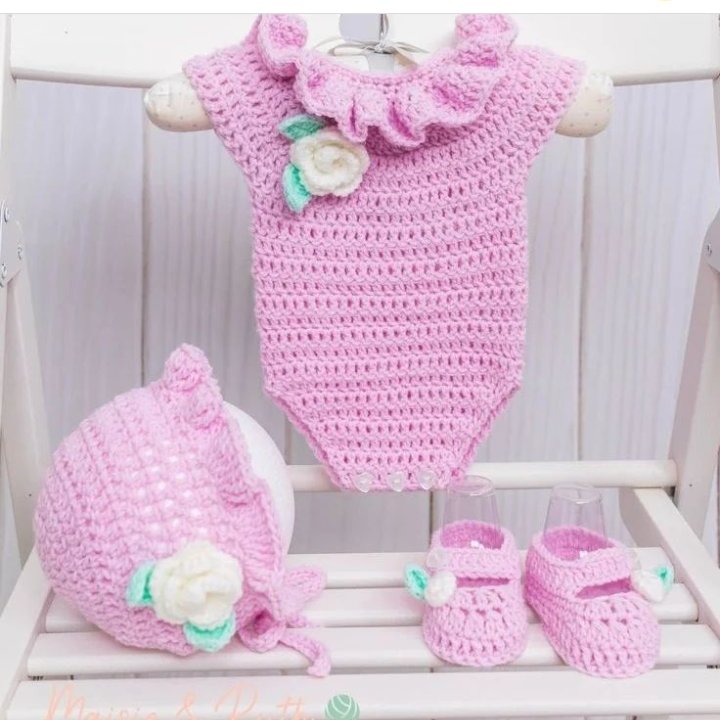 ست سه تیکه بافتنی 