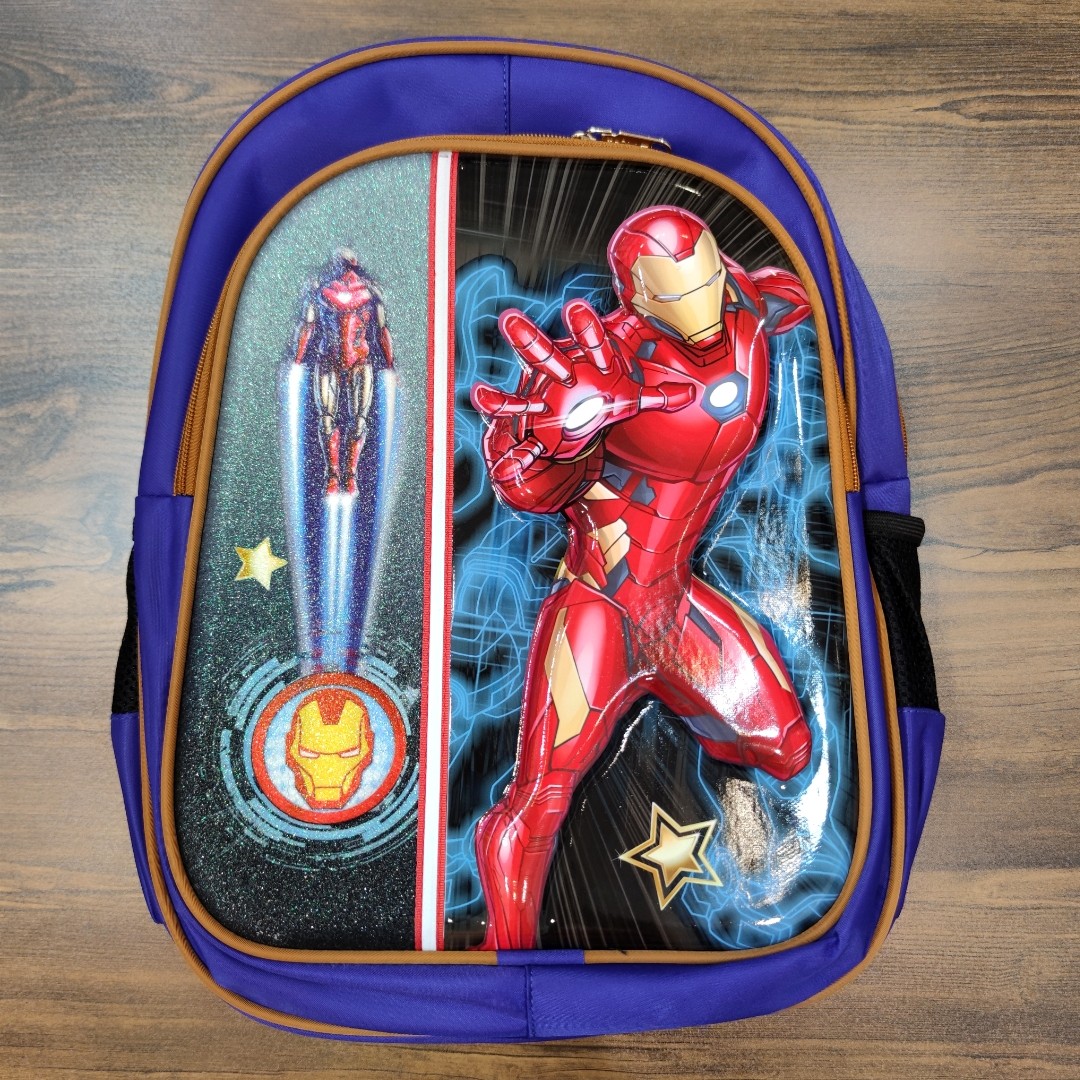 کوله مدارس طرح آیرون من زیپ روان جادار و بادوام رویه برزنتی مقاوم در برابر گرد و غبار و آب چاپ برجسته نشکن