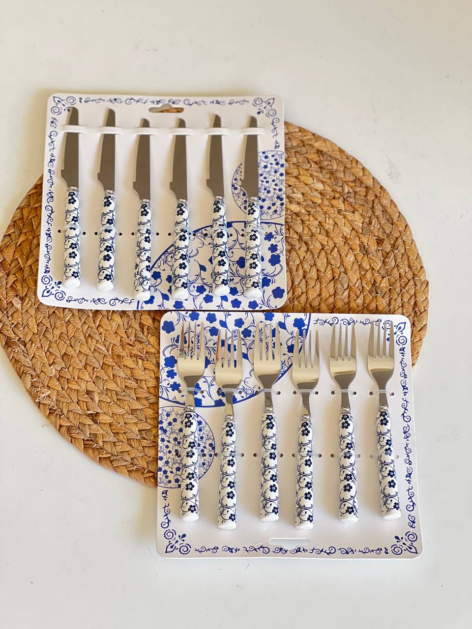 کارد و چنگال میوه خوری دسته سرامیکی- طرح گل سرمه ای طرح دسته جدید