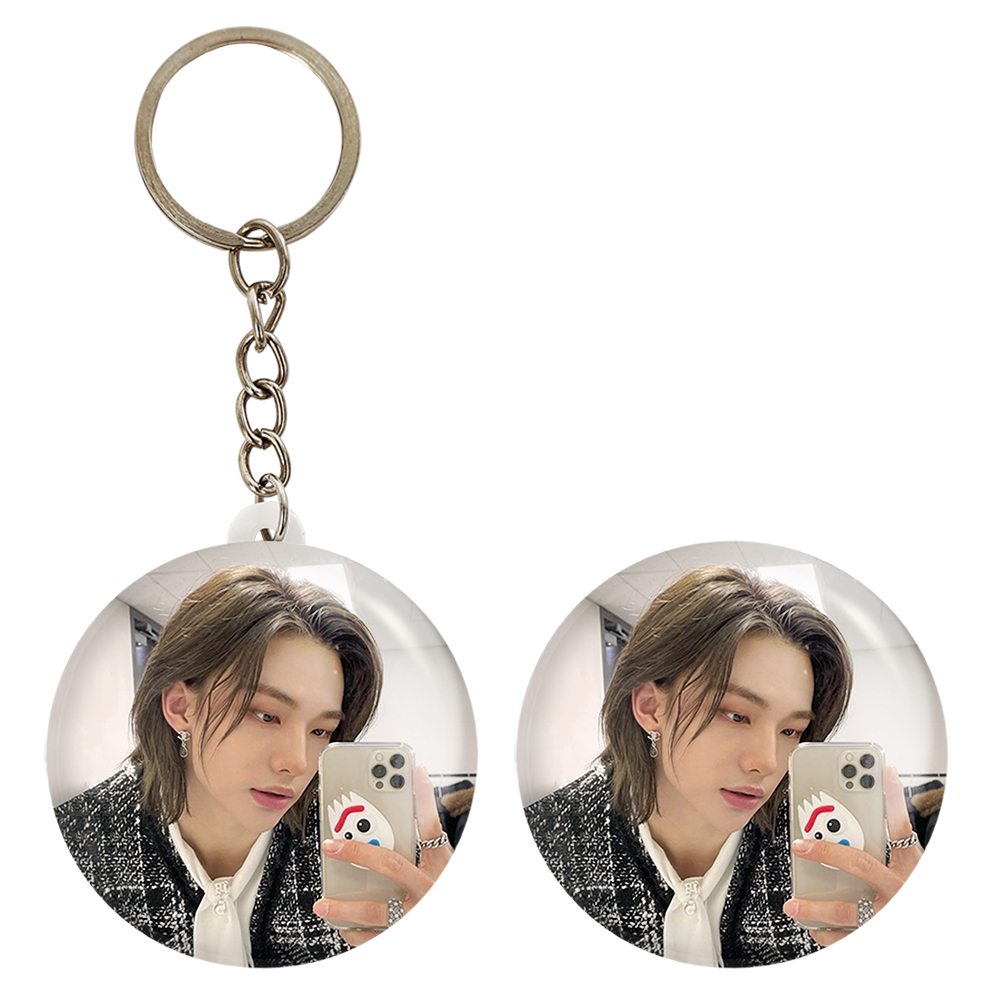 پیکسل خندالو مدل هیونجین گروه استری کیدز Stary Kids کد 16899 به همراه جاکلیدی