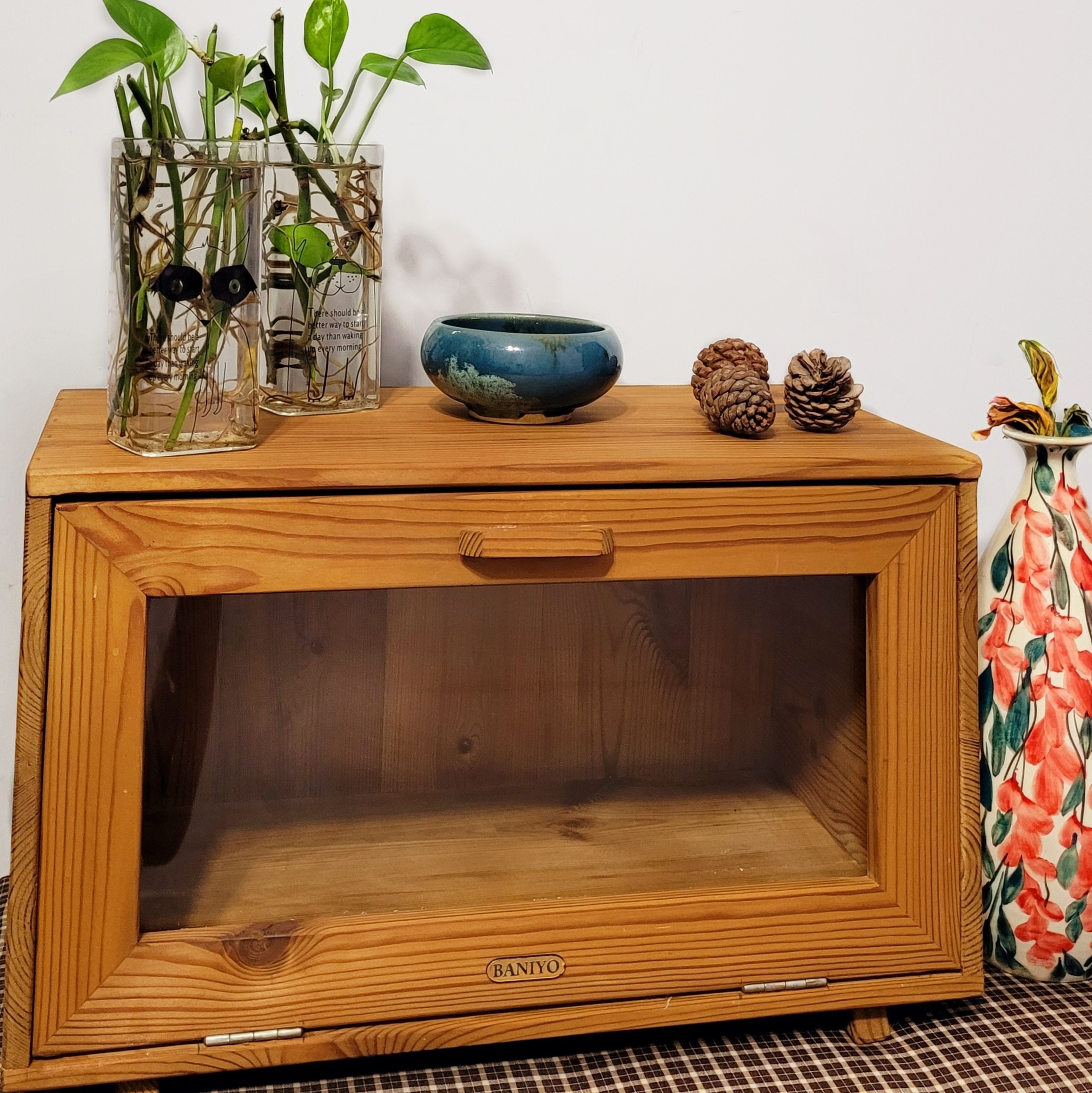 باکس چوبی (جانونی)