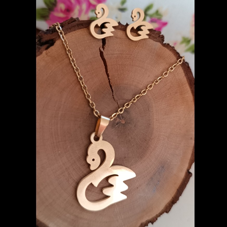 نیم ست طلایی رنگ ثابت طرح قو (کد 48)