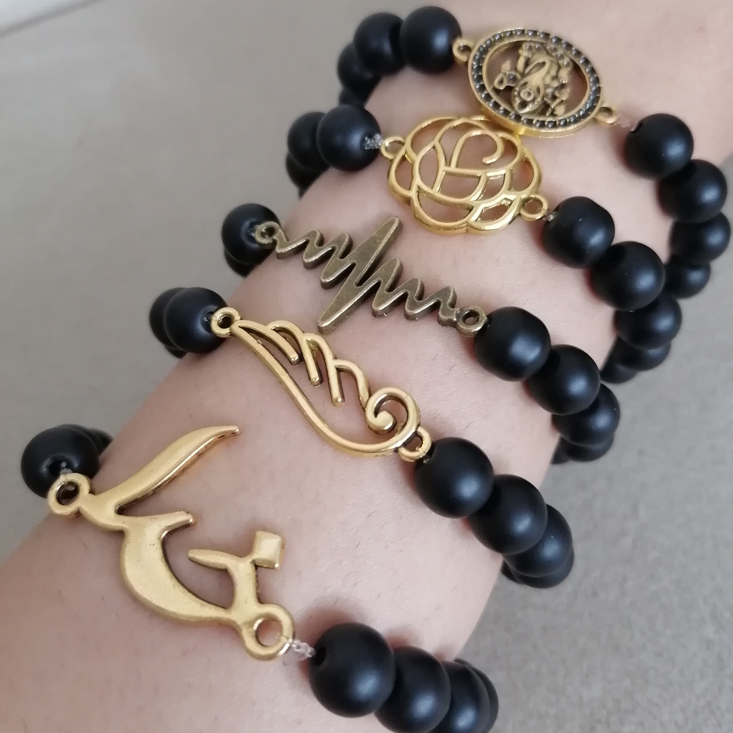 دستبند اونیکس