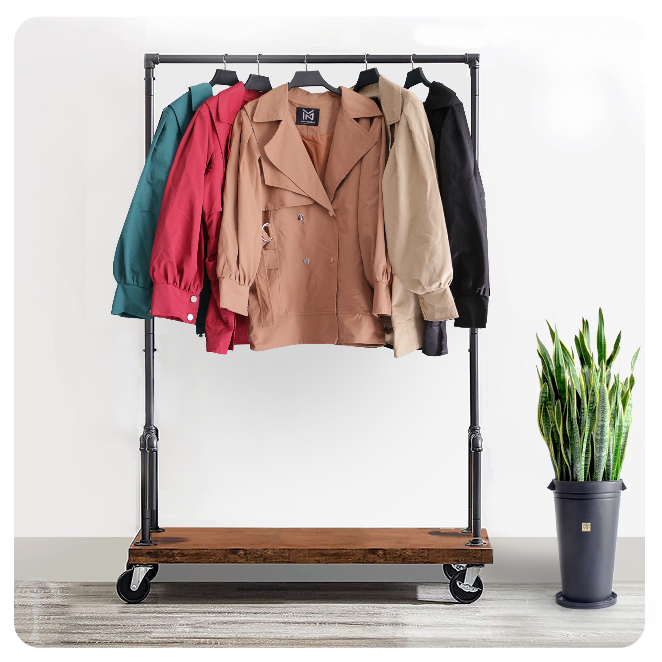 مانتو بارونی با رنگ های متنوع و پارچه درجه یک