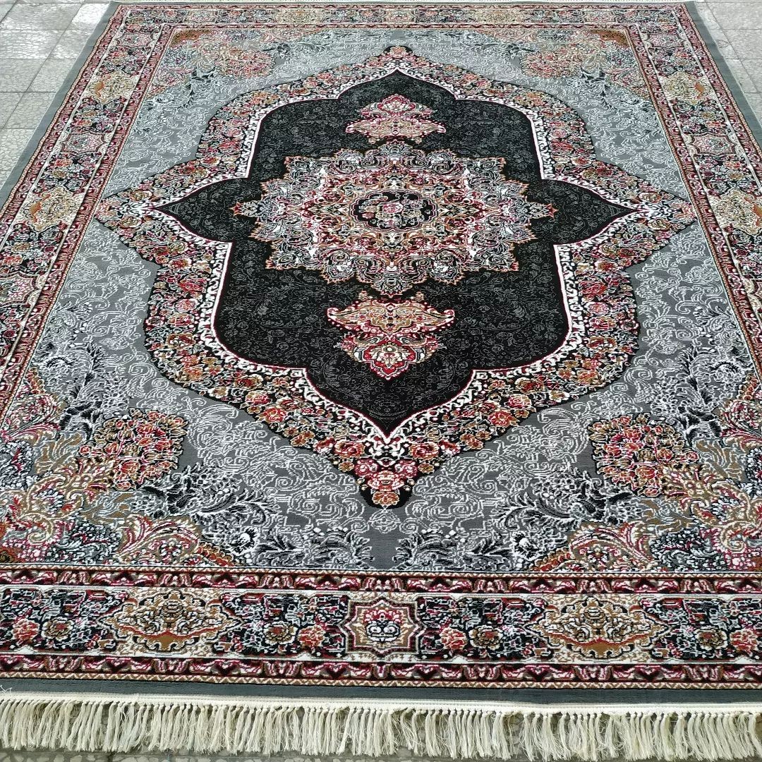 فرش 400شانه بی سی اف، طرح کارینا، رنگ زمینه فیلی، 12متری با ضخامت خیلی عالی