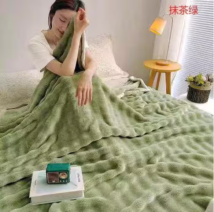 پتو مسافرتی دونفره طرح حبابی سایز 220*240 لبه نوار دوز