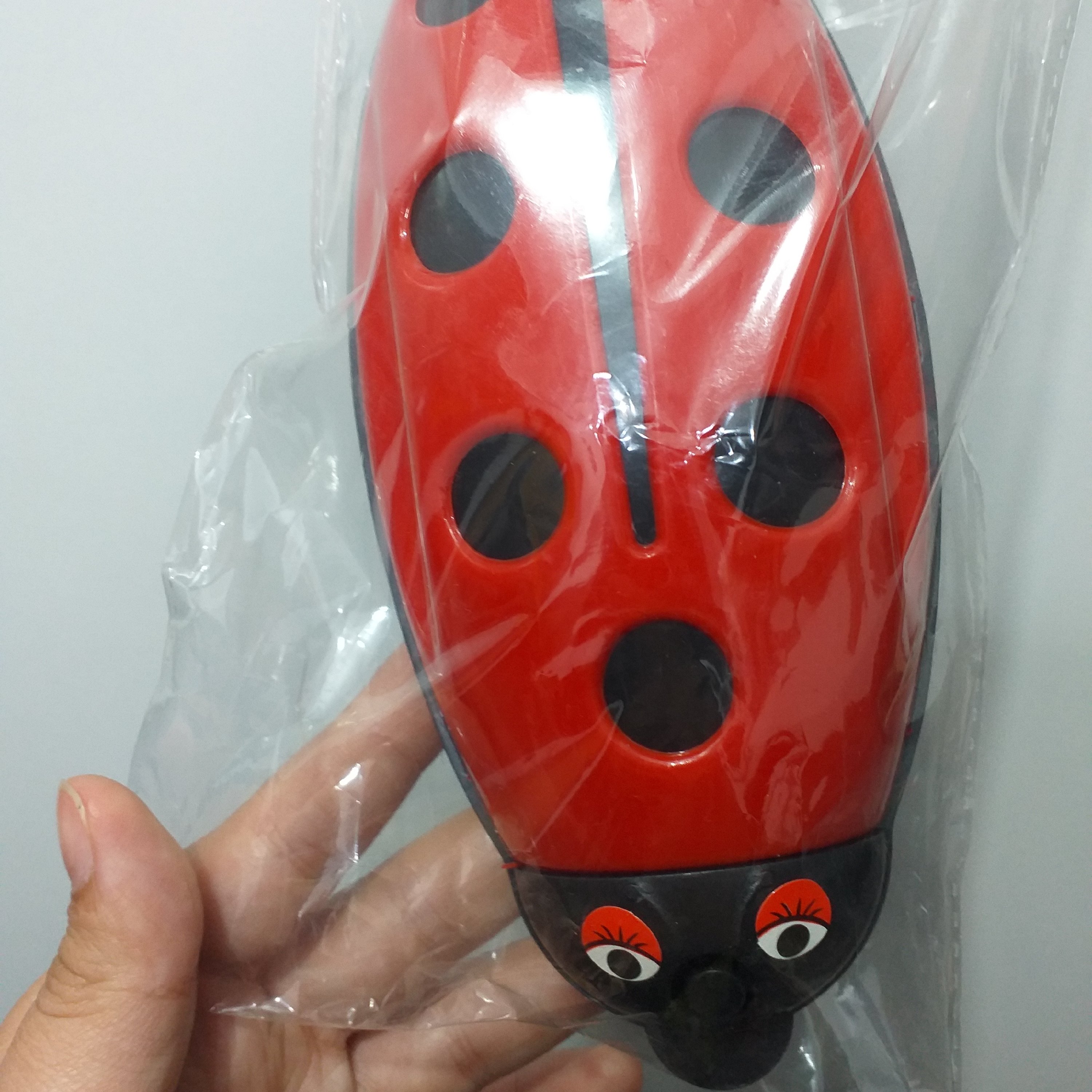 جارو دستی کفشدوزک