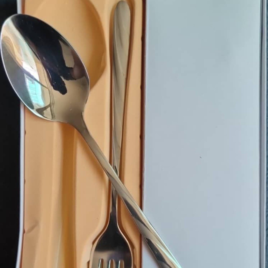 قاشق و چنگال وزن سنگین اورجینال یونیک 12 پارچه استیل نگیر ارسال رایگان به سراسر ایران