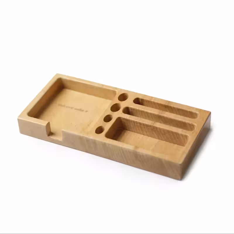 استنداداری چوبی دارمازو  مناسب برای هدیه و یا میز کار با قابلیت حکاکی متن یا لگو منحصر به فرد شما