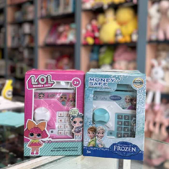 اسباب بازی، گاوصندوق موزیکال رمز دار،قابلیت بازو بسته شدن درب با وارد کردن رمز