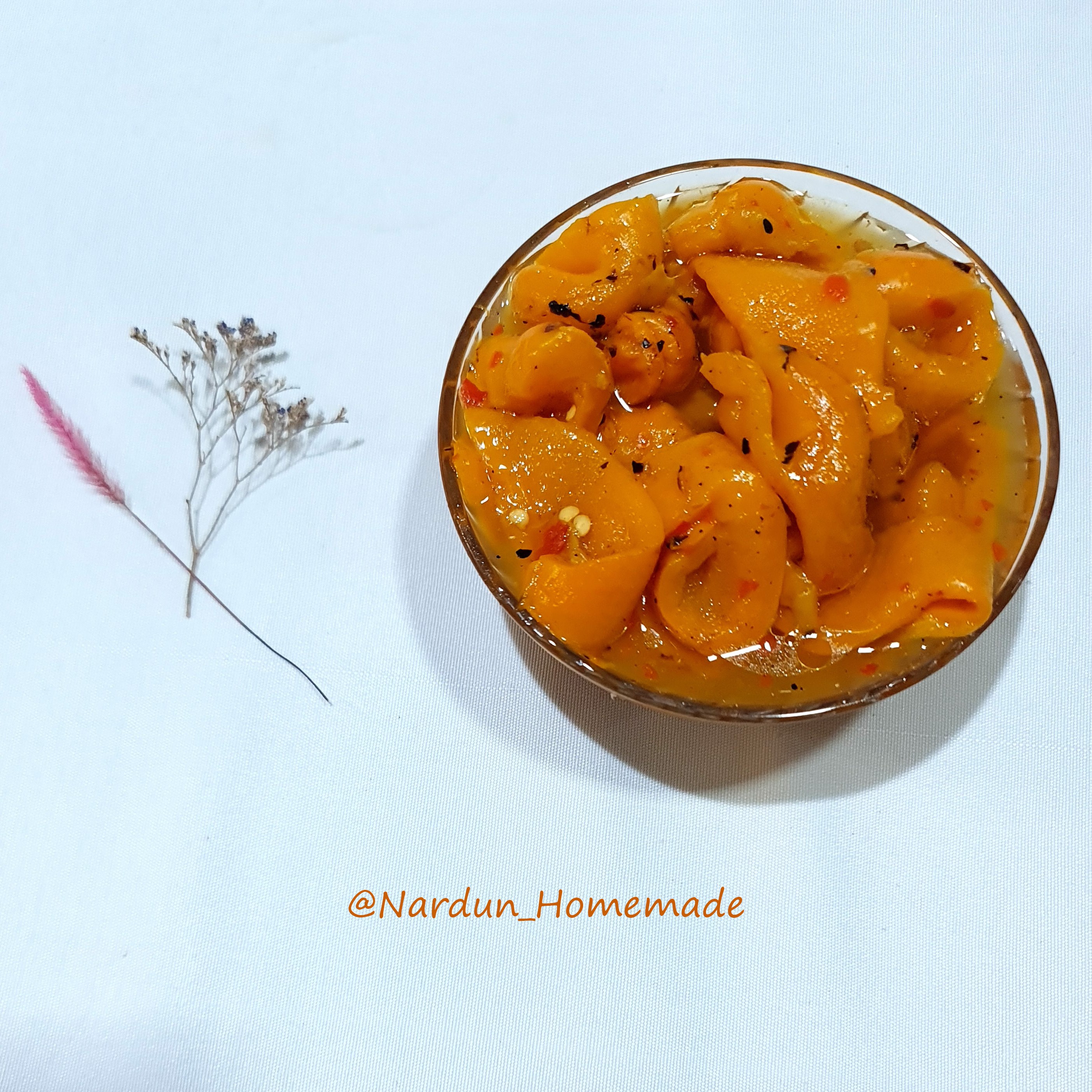 ترشی بل پپر زرد خانگی (500 گرمی)