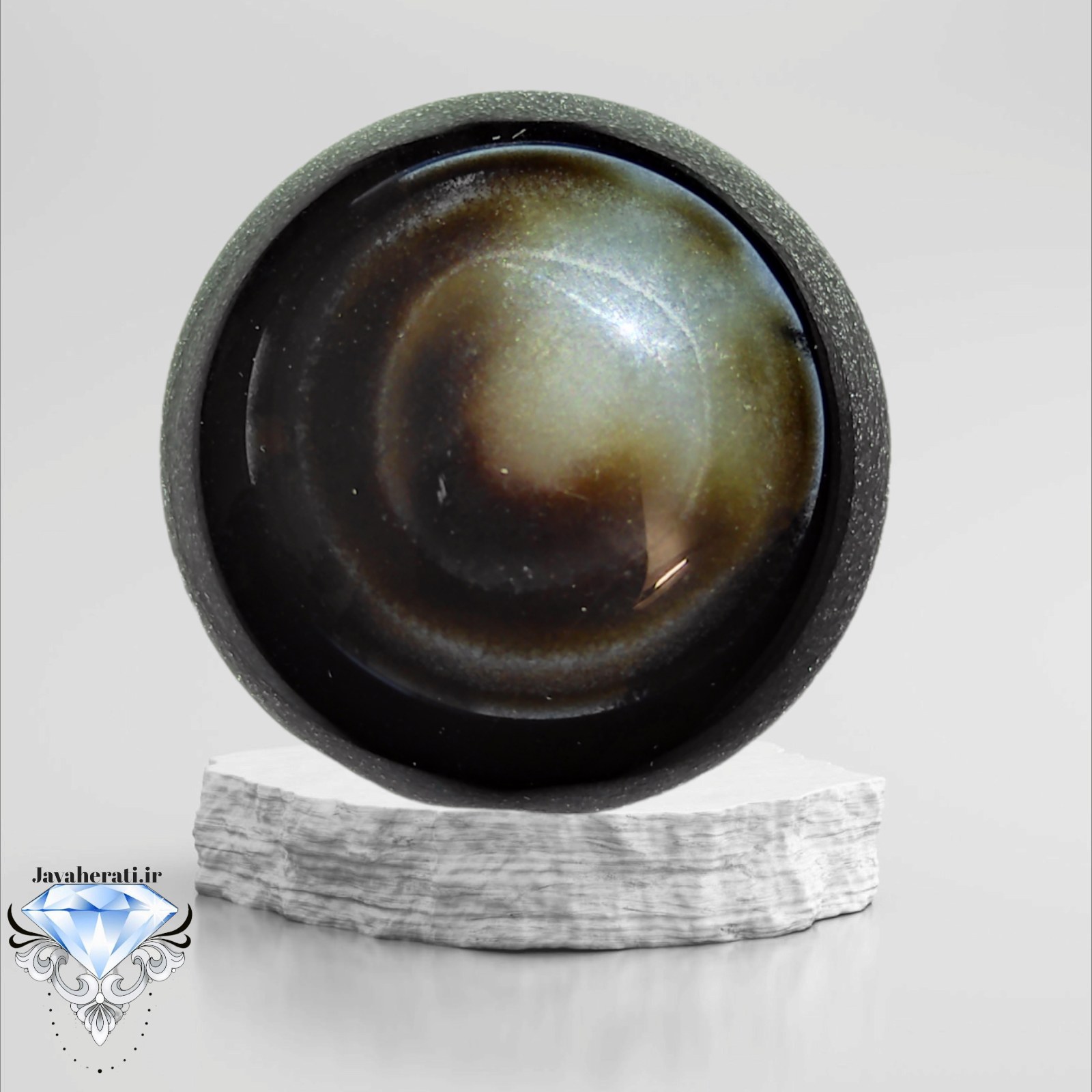 نگین عقیق بقرانی بسیار زیبا و کمنظیر 