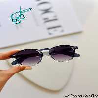 خرید عینک زنانه برند موسکات دارای استاندارد UV400 فرم کائوچو همراه کاور و دستمال کد 2415149 - ردگل