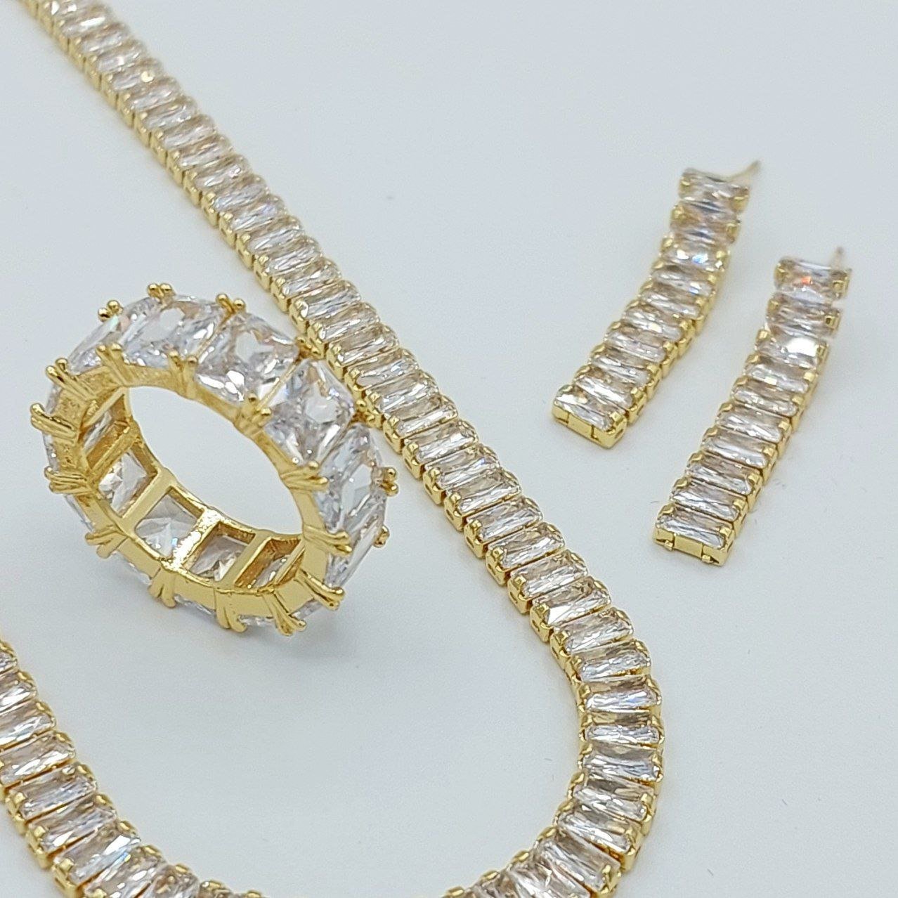 گوشواره تنیسی