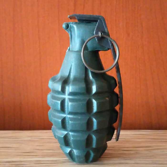 نارنجک اسباب بازی مدل NG1