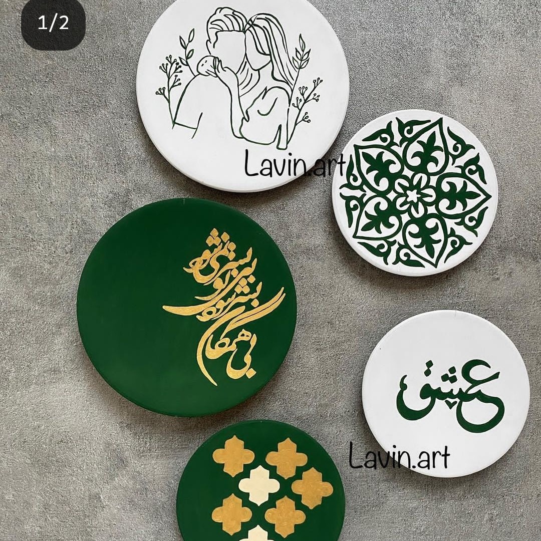ست پنج تیکه دیوارکوب طرح سنتی سفالی سایز 15 در 15 و 10 در 10