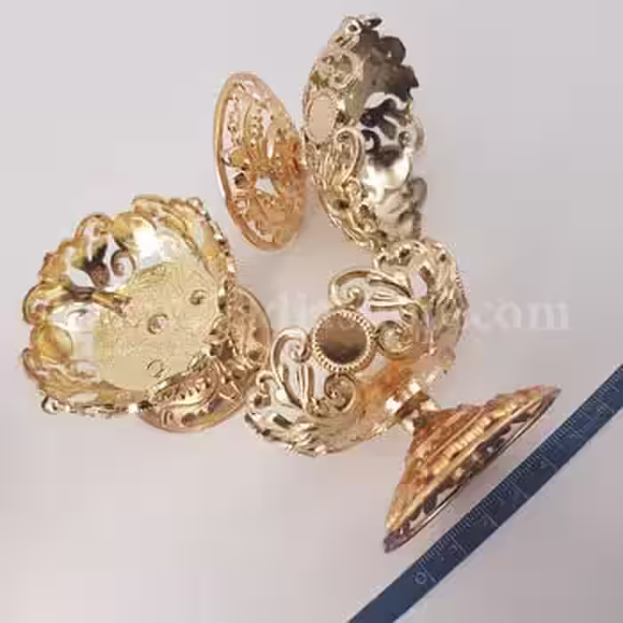 جام طرح دار کوتاه طلایی