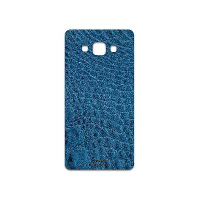 برچسب پوششی ماهوت مدل Blue-Crocodile-Leather مناسب برای گوشی موبایل سامسونگ Galaxy A7 2015