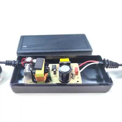 آداپتور 24 ولت 2 آمپر مدل 24V2A